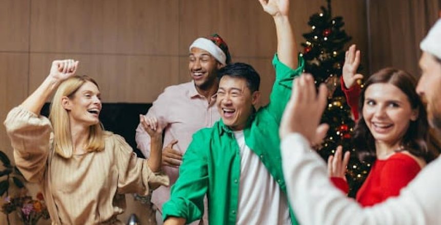 Arthur Corporate Office Holiday Mixer featuring YACKBARD // ZOFTIG // MY FAIR LADY